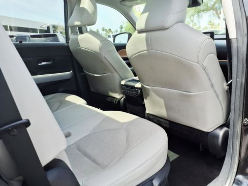 Used 2024 Toyota Grand Highlander Limited FWD image 14