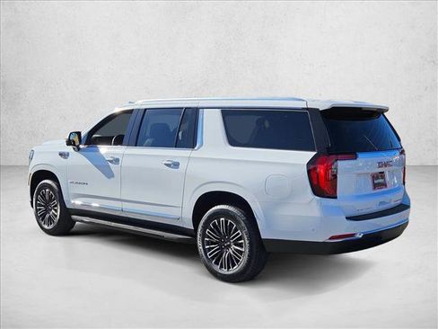 New 2026 GMC Yukon XL Elevation image 9