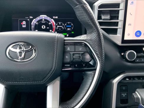 Used 2024 Toyota Tundra Platinum AWD/4WD image 25