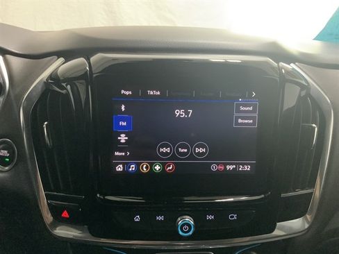 Used 2023 Chevrolet Traverse LT AWD/4WD image 28