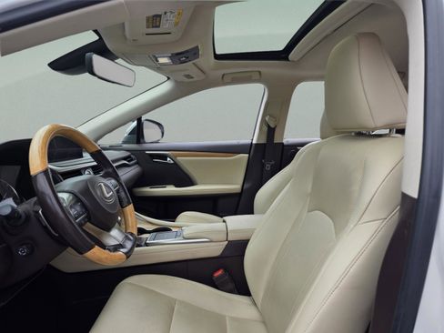 Certified 2020 Lexus RX 350L FWD w/ Premium Package image 14