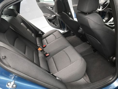 Used 2025 Chevrolet Malibu LS image 7