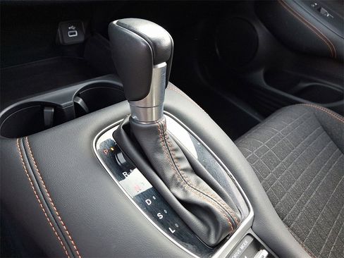 Used 2024 Honda HR-V Sport image 14