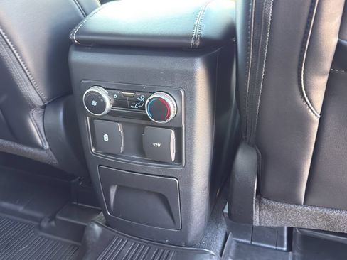 Used 2023 Ford Explorer XLT w/ Equipment Group 202A RWD image 27