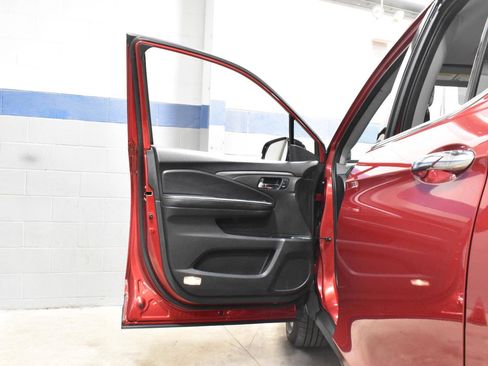 Used 2023 Honda Ridgeline RTL-E image 12
