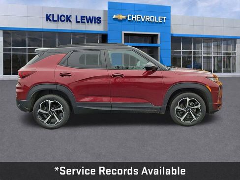 Used 2022 Chevrolet TrailBlazer RS w/ Technology Package image 9