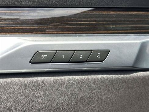 Used 2026 Cadillac Escalade ESV 4WD w/ LPO, Floor Liner Package image 18