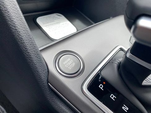New 2026 Kia Sportage EX FWD image 17