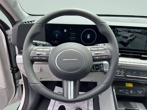 New 2026 Hyundai Kona Limited FWD image 32