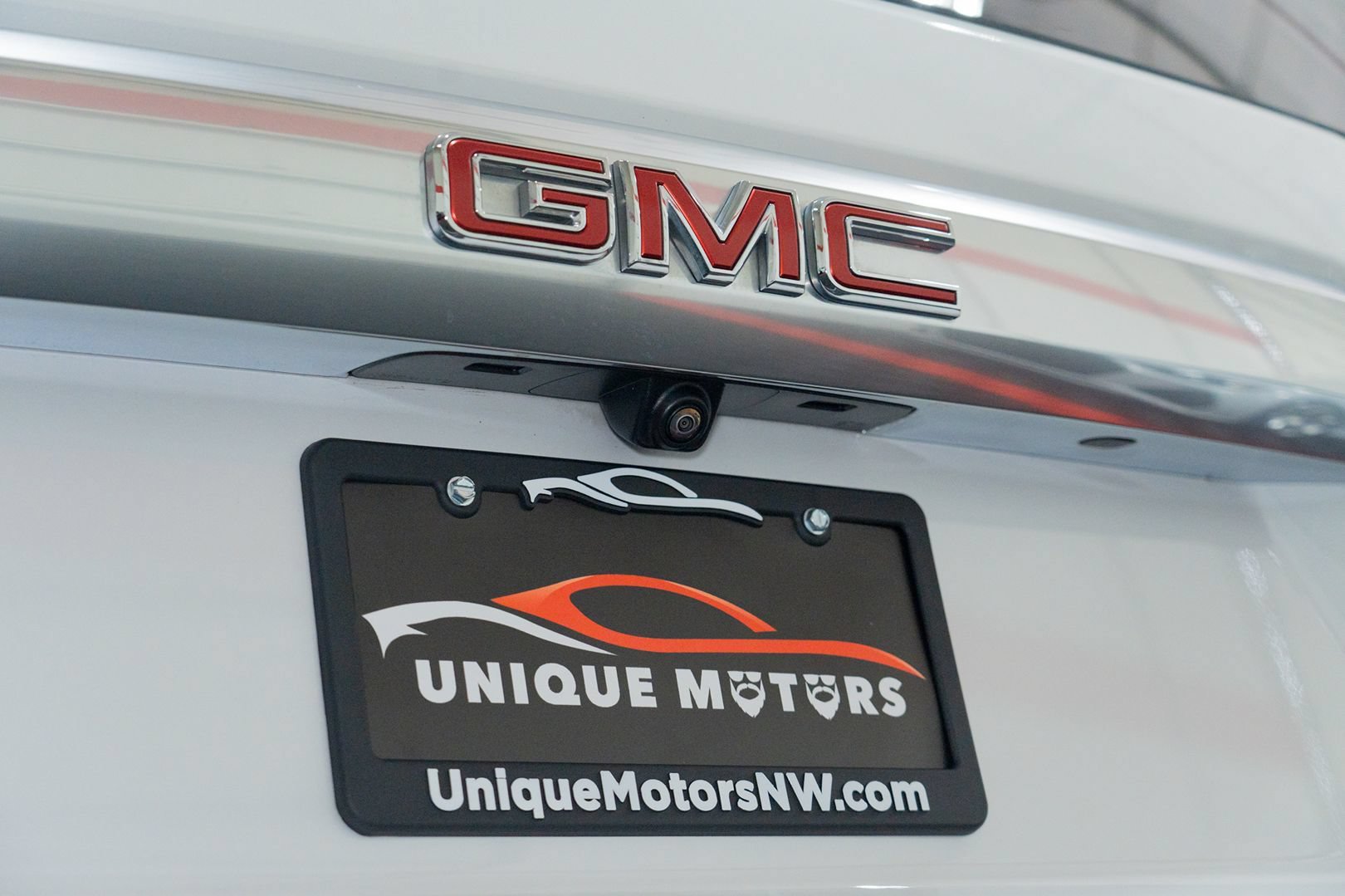 Used 2024 GMC Yukon Denali AWD/4WD image 11