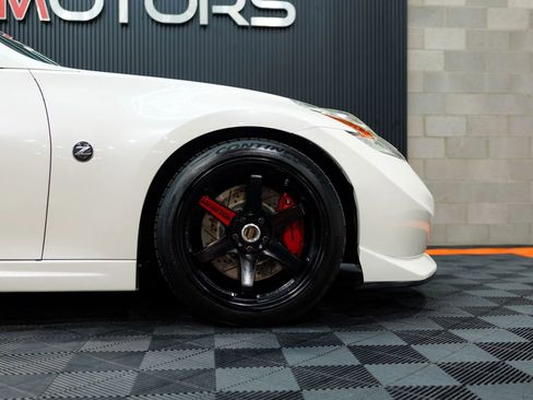 Used 2013 Nissan 370Z NISMO w/ Bose Pkg image 12