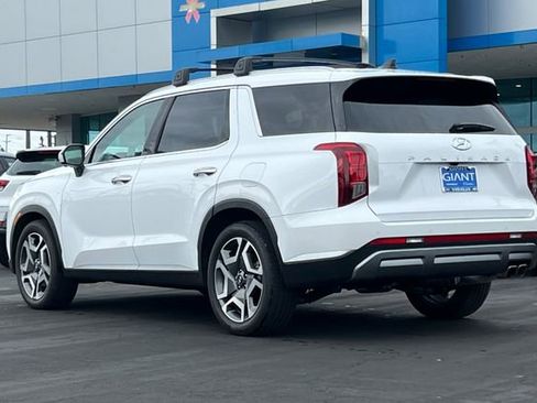 Used 2025 Hyundai Palisade SEL FWD image 6
