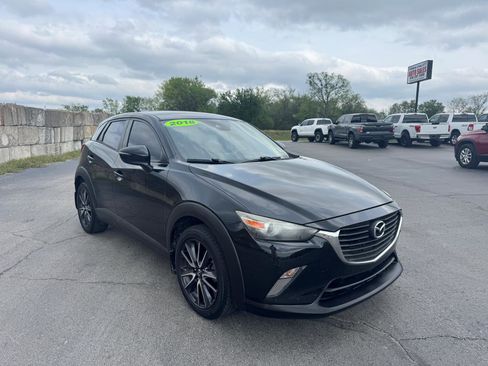 Used 2018 MAZDA CX-3 Touring image 1