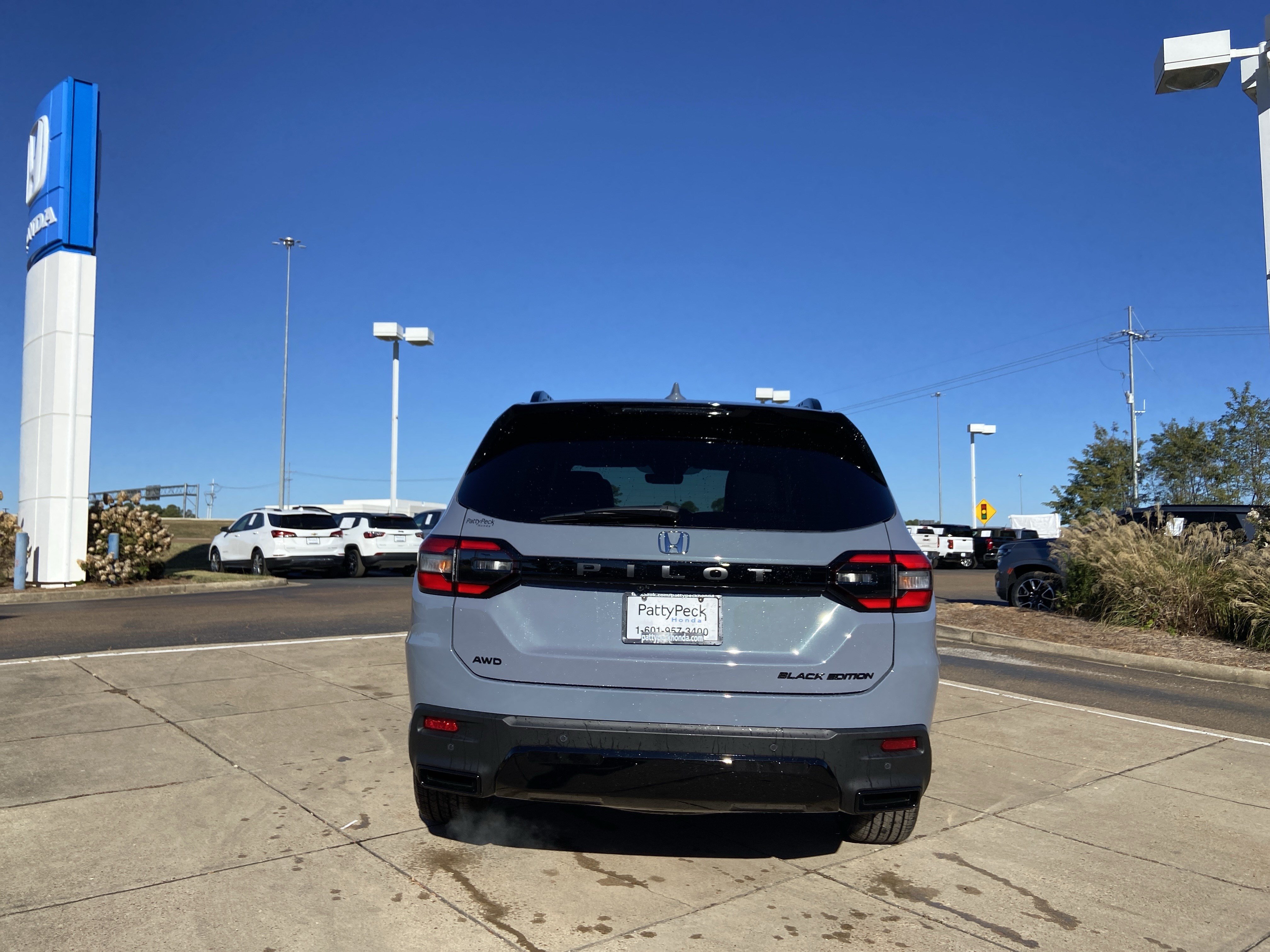 New 2026 Honda Pilot Black Edition image 10