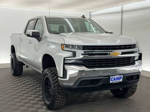 Used 2022 Chevrolet Silverado 1500 LT w/ Safety Package image 8
