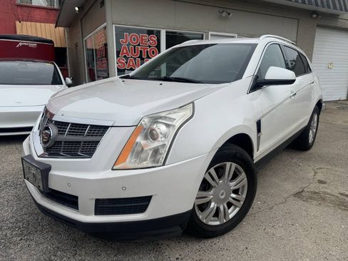 Used 2011 Cadillac SRX Luxury FWD image 2