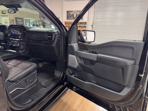 Used 2021 Ford F150 Lariat w/ Equipment Group 502A High AWD/4WD image 18