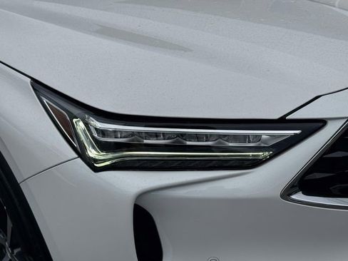 Used 2023 Acura MDX SH-AWD w/ Technology Package image 12