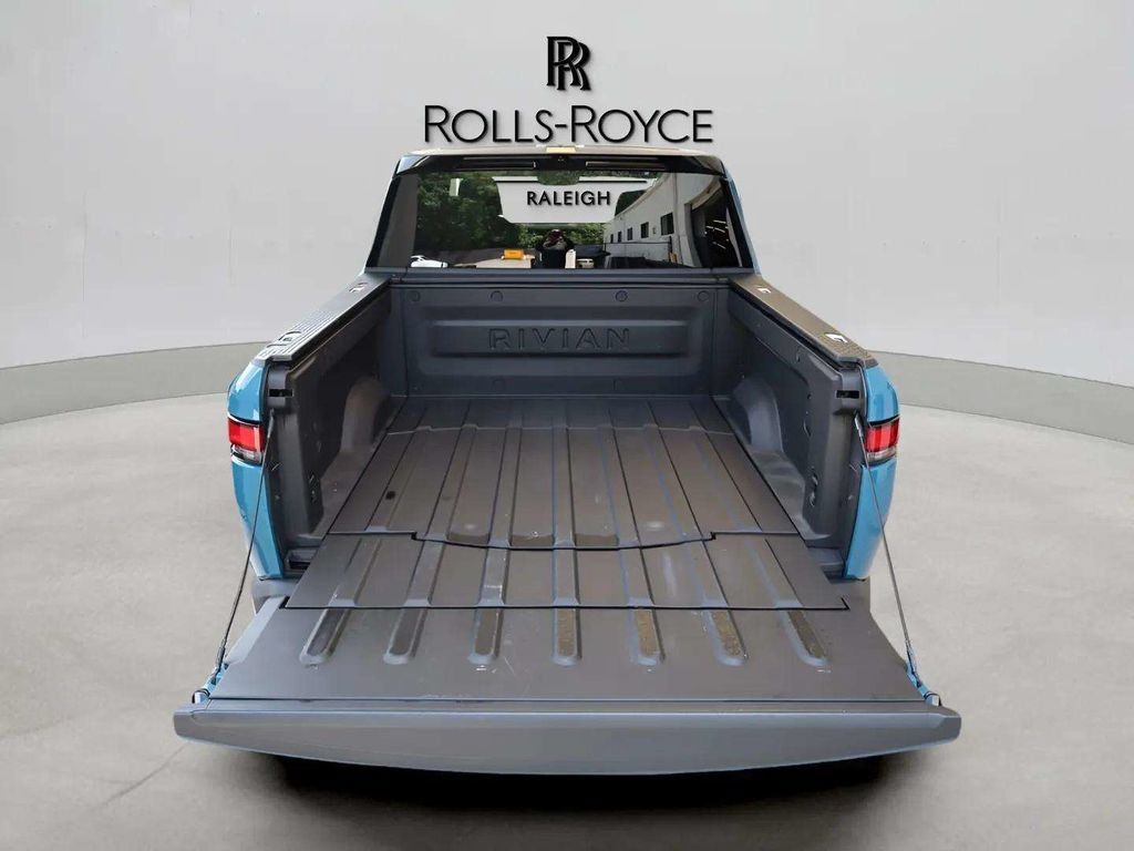 Used 2024 Rivian R1T Adventure Dual AWD/4WD image 12