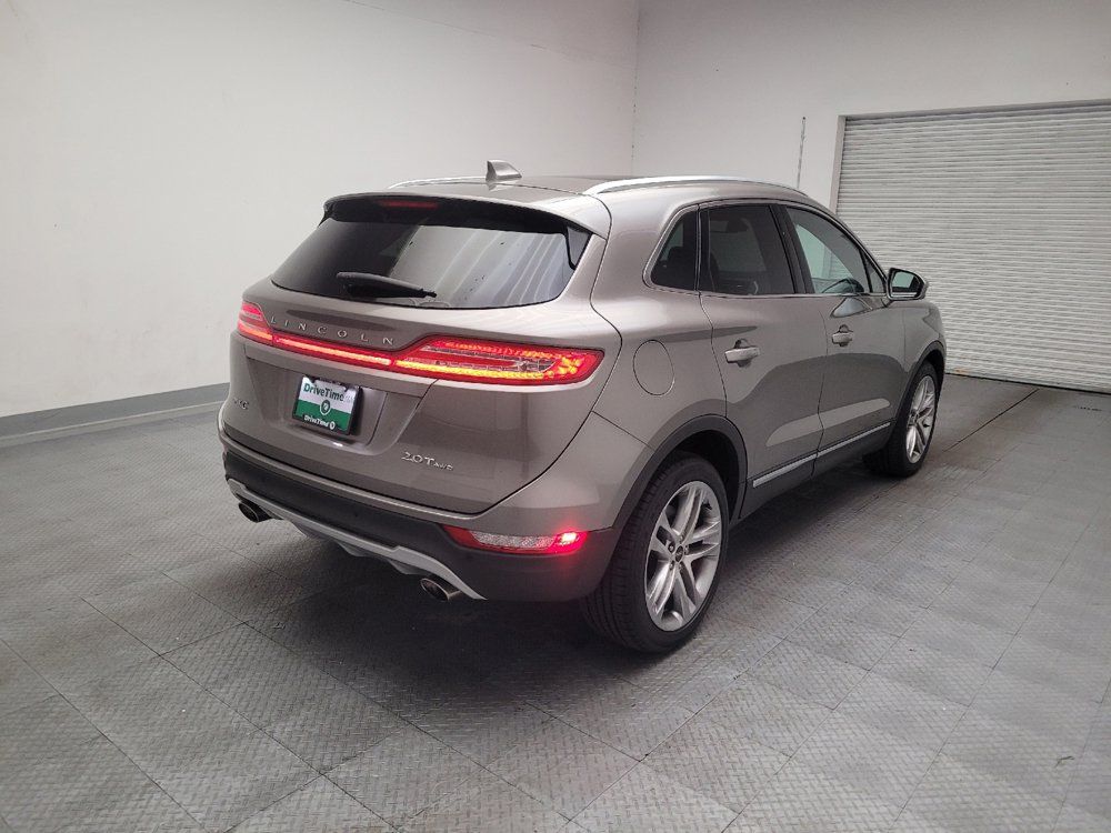 Used 2017 Lincoln MKC Reserve w/ Lincoln MKC Climate Package AWD/4WD image 9