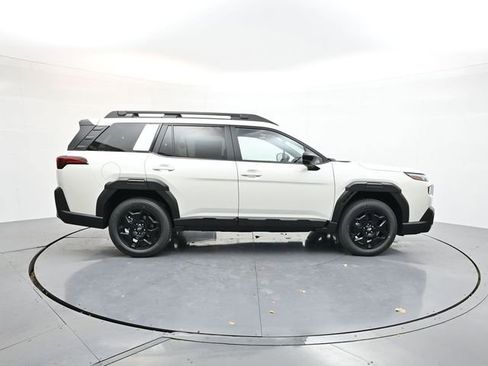 Used 2026 Subaru Outback Limited image 8