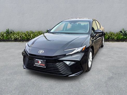 Used 2026 Toyota Camry LE FWD image 2