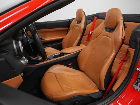 Used 2022 Ferrari Portofino M image 69