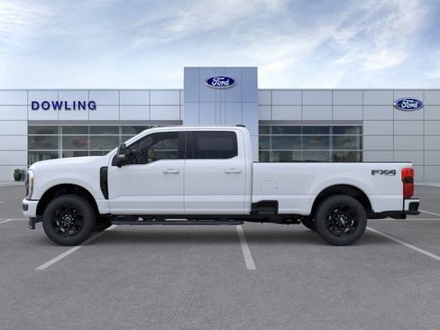 New 2026 Ford F350 Lariat w/ Black Appearance Package AWD/4WD image 3