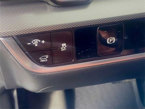 Used 2024 Kia Sportage SX image 11