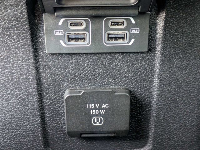 Used 2022 Jeep Wrangler Unlimited Sahara w/ LED Lighting Group AWD/4WD image 14