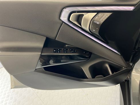 Used 2026 BMW X3 xDrive30 w/ Premium Package image 12