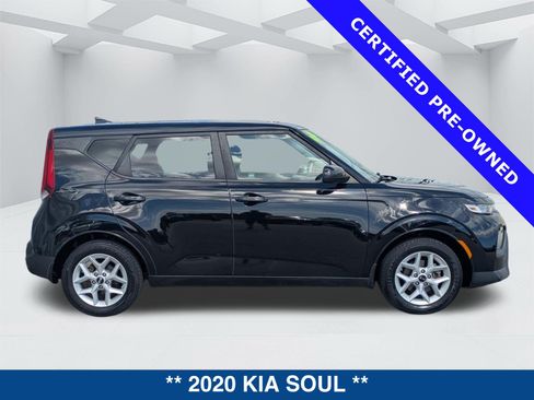 Used 2020 Kia Soul S FWD image 4