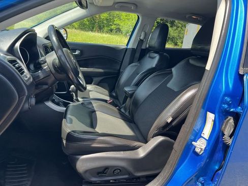 Used 2018 Jeep Compass Latitude w/ Popular Equipment Group AWD/4WD image 23