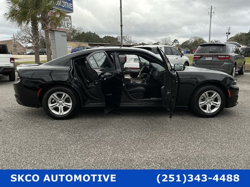 Used 2022 Dodge Charger SXT image 33