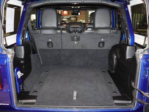 Used 2020 Jeep Wrangler Unlimited Rubicon AWD/4WD image 30