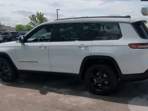New 2026 Jeep Grand Cherokee L Limited AWD/4WD image 6