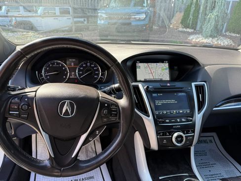 Used 2019 Acura TLX V6 SH-AWD w/ Technology Pkg image 14