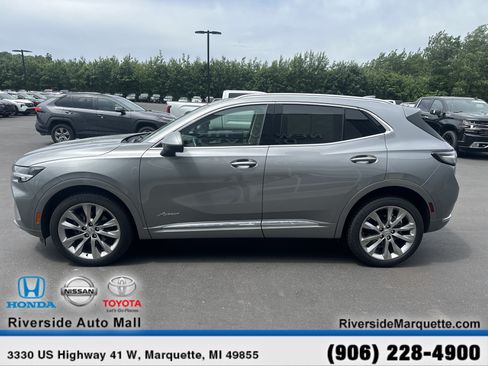 Used 2023 Buick Envision Avenir FWD image 4
