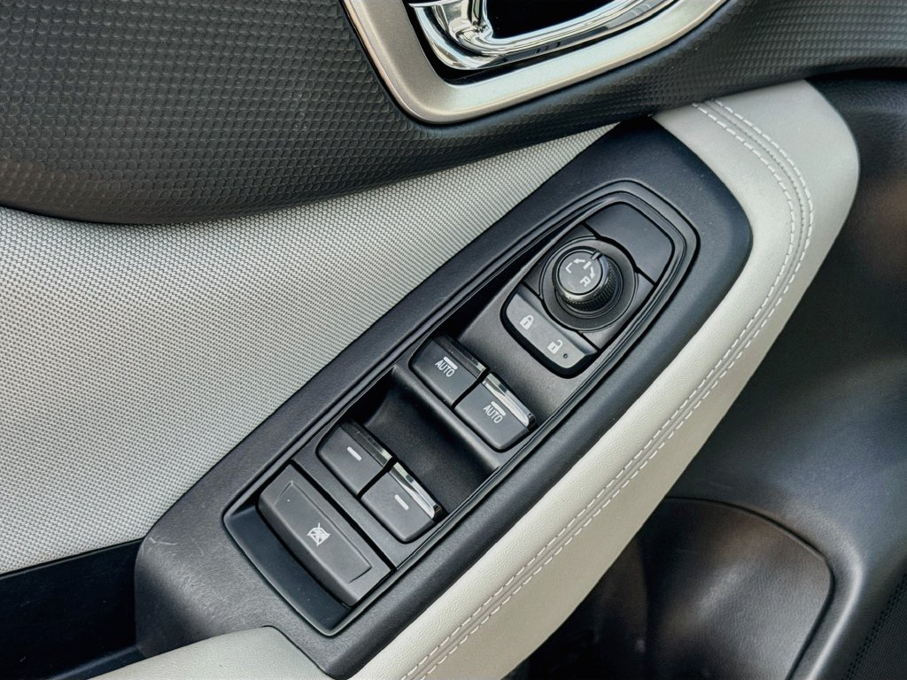 Certified 2023 Subaru Forester Premium AWD/4WD image 15