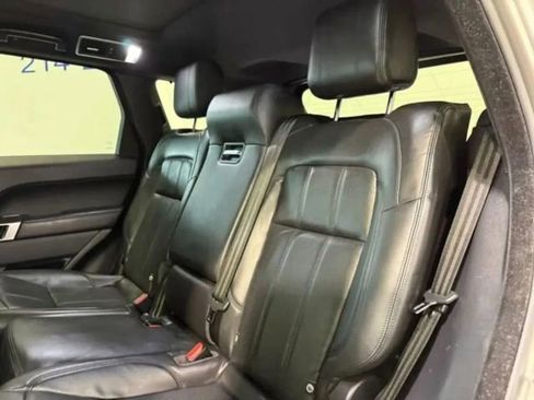 Used 2018 Land Rover Range Rover Sport HSE image 24