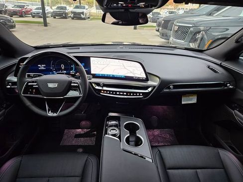 New 2026 Cadillac Lyriq Luxury image 13