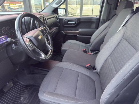 Used 2020 Chevrolet Silverado 1500 LT image 6