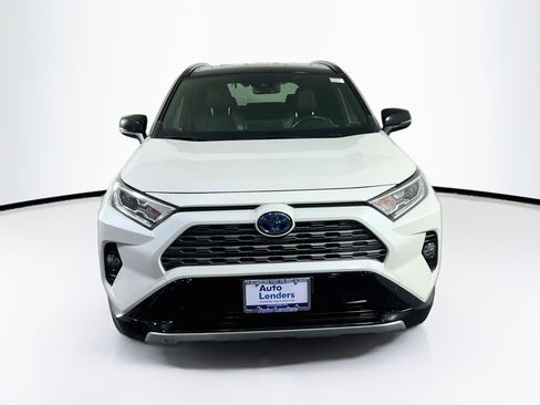 Used 2019 Toyota RAV4 XSE w/ Carpet Mat Package AWD/4WD image 2