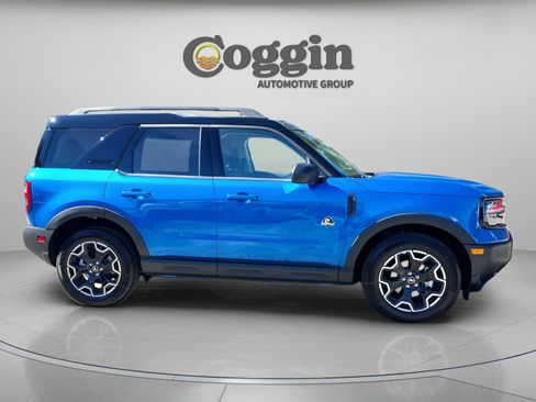 New 2025 Ford Bronco Sport Outer Banks image 6