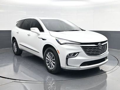 Used 2024 Buick Enclave Essence w/ Technology Package