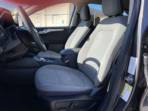 Used 2020 Ford Escape SE FWD image 14