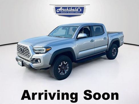 Used 2023 Toyota Tacoma TRD Off-Road AWD/4WD image 2