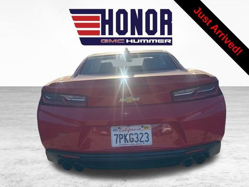 Used 2016 Chevrolet Camaro LT image 2
