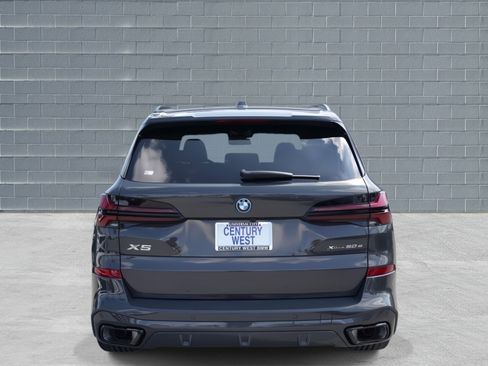 New 2026 BMW X5 xDrive50e image 4