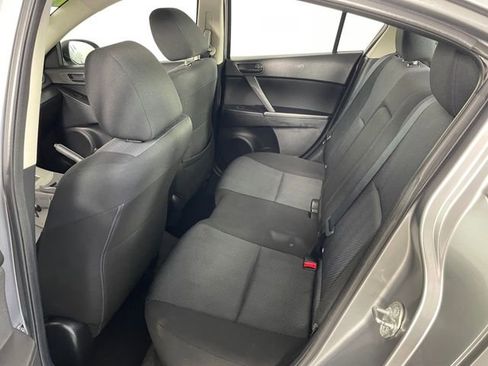 Used 2010 MAZDA MAZDA3 i Sport FWD image 15